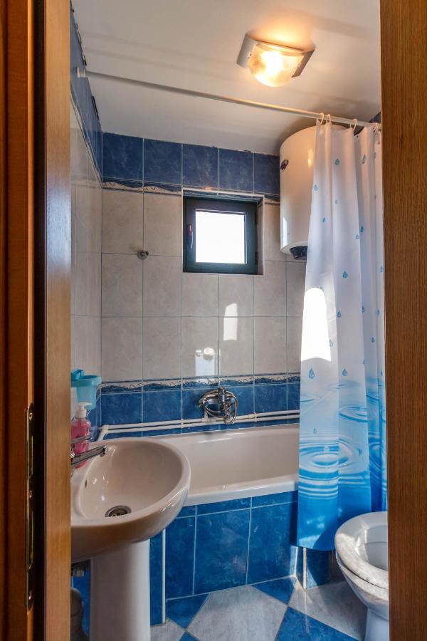 Guesthouse Wolf Zabljak  Ngoại thất bức ảnh